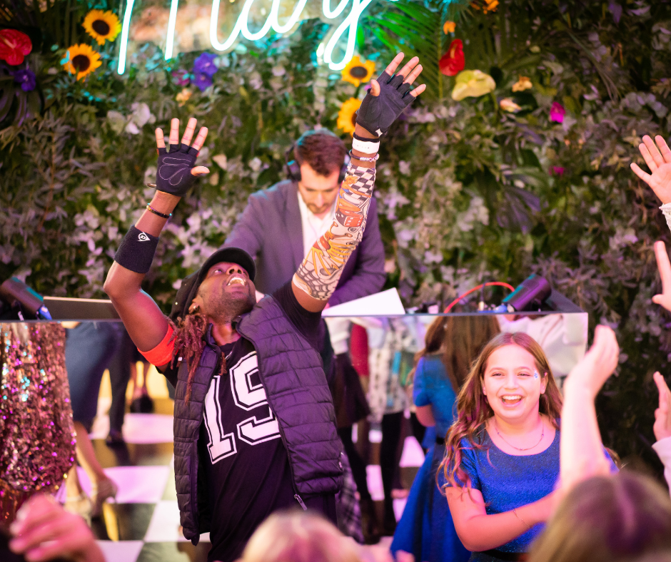 Garden of Eden Bat Mitzvah Dancing Garden of Eden Bat Mitzvah Dancing